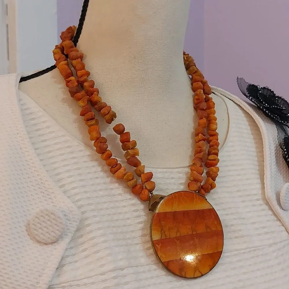 Vintage Genuine Sponge Coral Beads Double Strand Necklace Red Orange Pendant - Picture 3 of 9